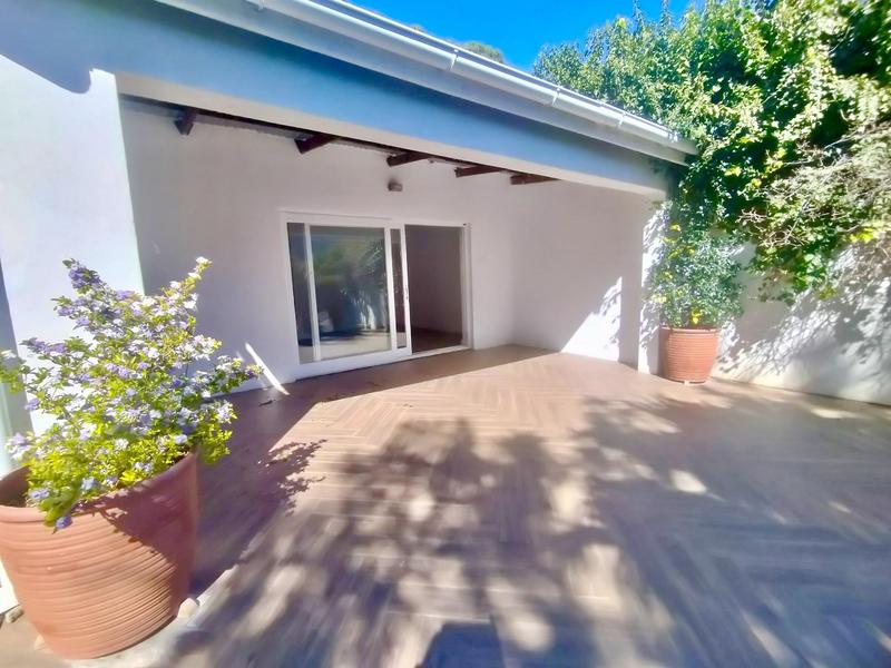 To Let 3 Bedroom Property for Rent in Hout Bay Western Cape